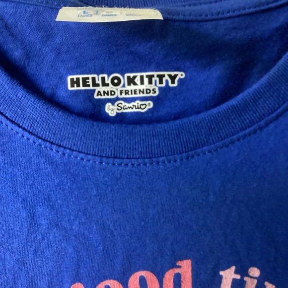 Hello Kitty graphic tee. Cinamoroll - Picture 2 of 4